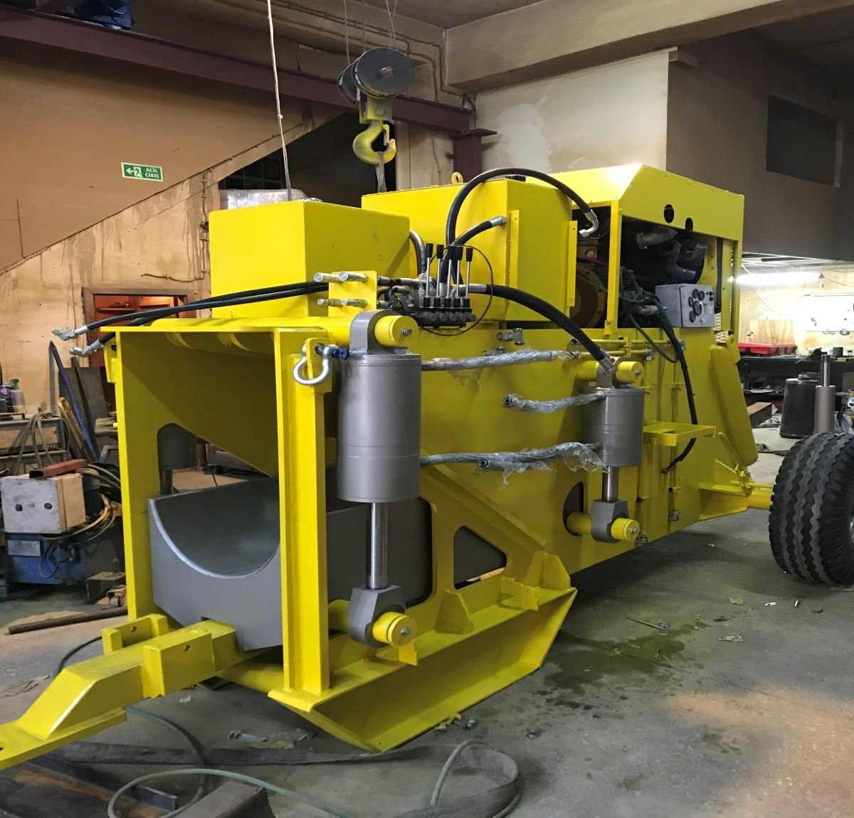 6''-20'' Boru Bükme Makinesi